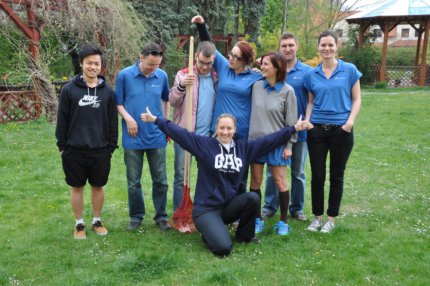 Dobrovolníci z PrimeRevenue