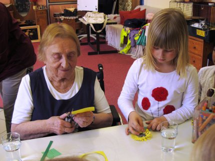 Mezigenerační setkávání v Domově Sue Ryder