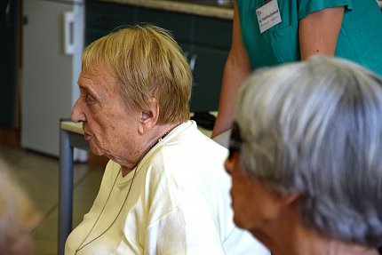 Zpívání v Sue Ryder