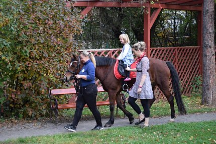 Dobročinný bazárek pro rodiny s dětmi - podzim 2017