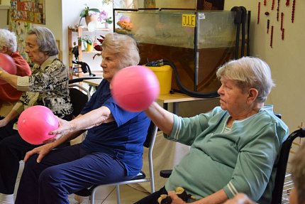Skupinové cvičení v Sue Ryder