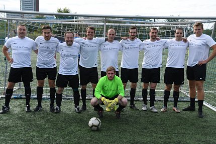 Hrající týmy na Sue Ryder Charity Cup 2020